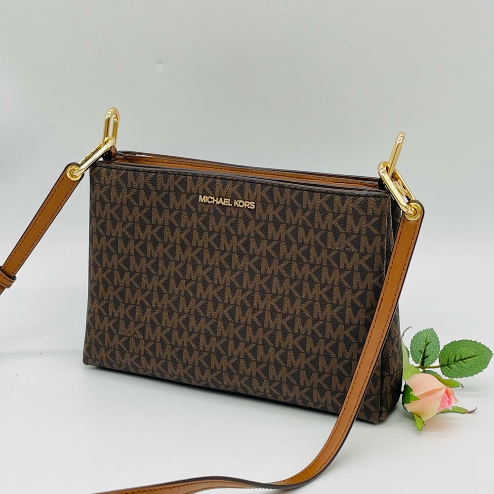 Michael Kors Trisha Medium Triple Compartment Xbody Bag Brown - Picture 3 of 10